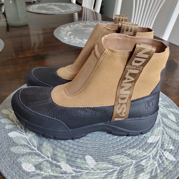 NWT Lands End Women's Thermolite Boots, Size 8 - Picture 3 of 7